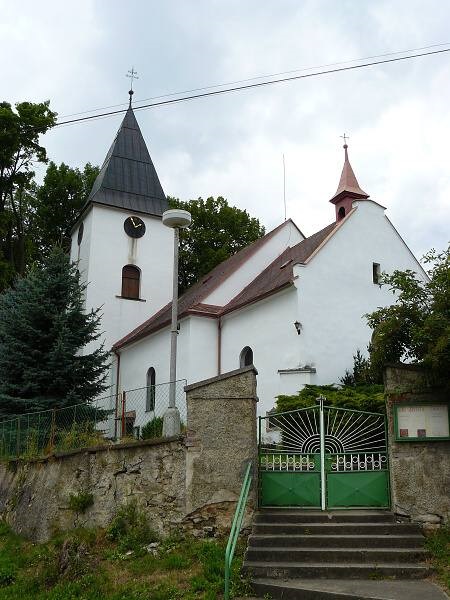 kostel svatého Jana Křtitele v Sázavce