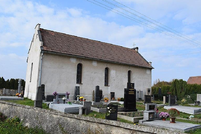 Hřbitov Obec Sázavka